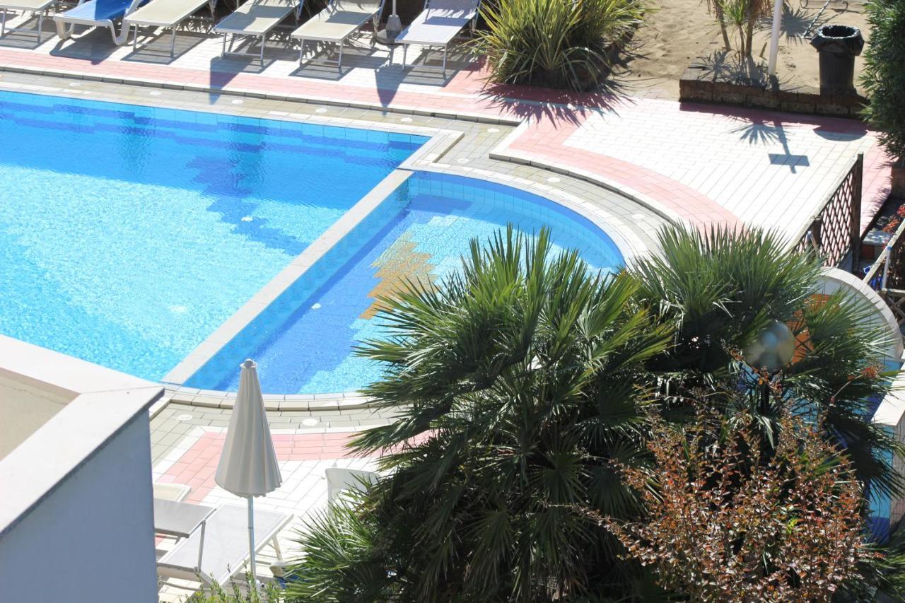 Eurobeach Residence Cavallino-Treporti Εξωτερικό φωτογραφία